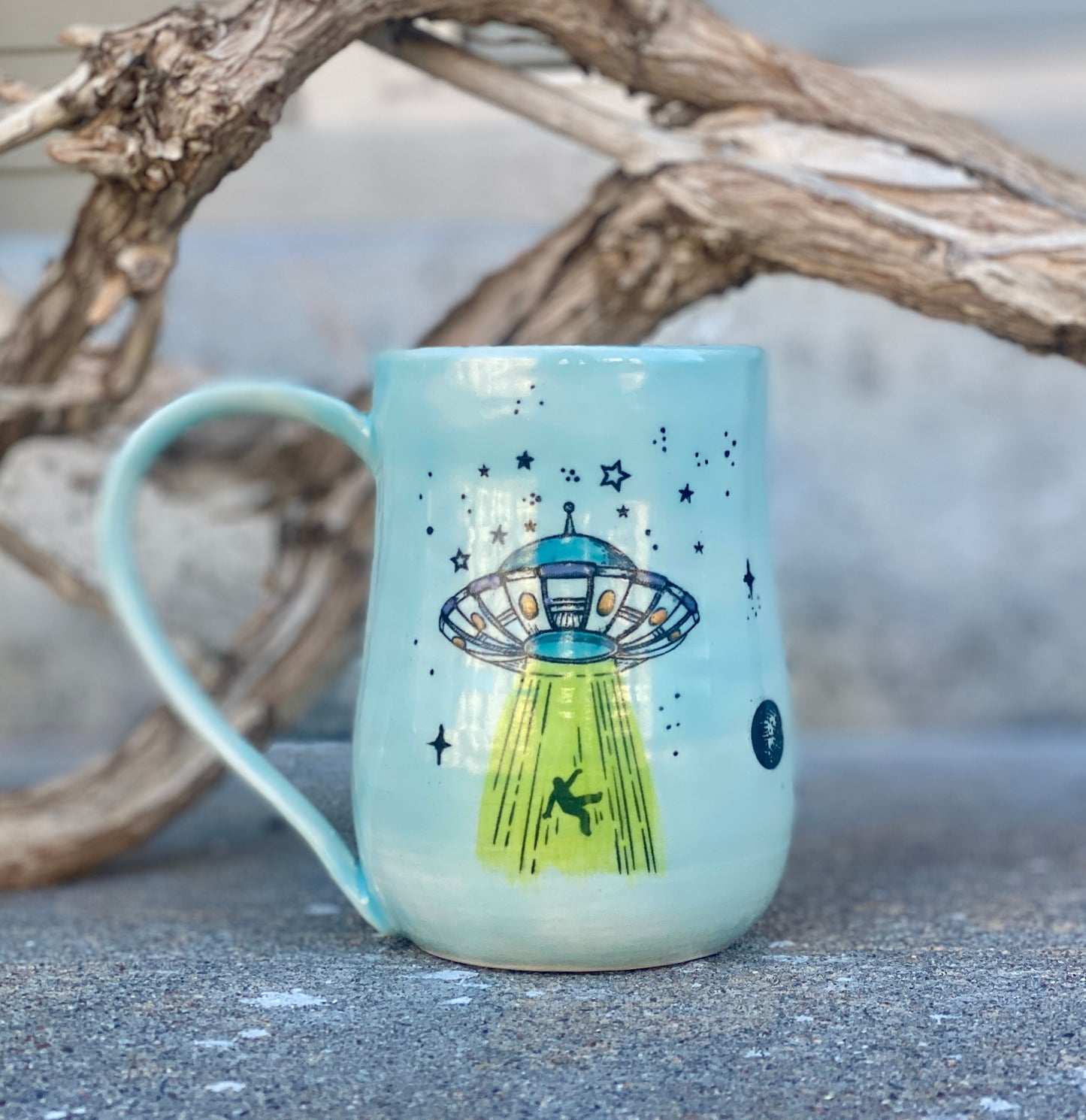 Alien Vacation Mug - Aqua/Green