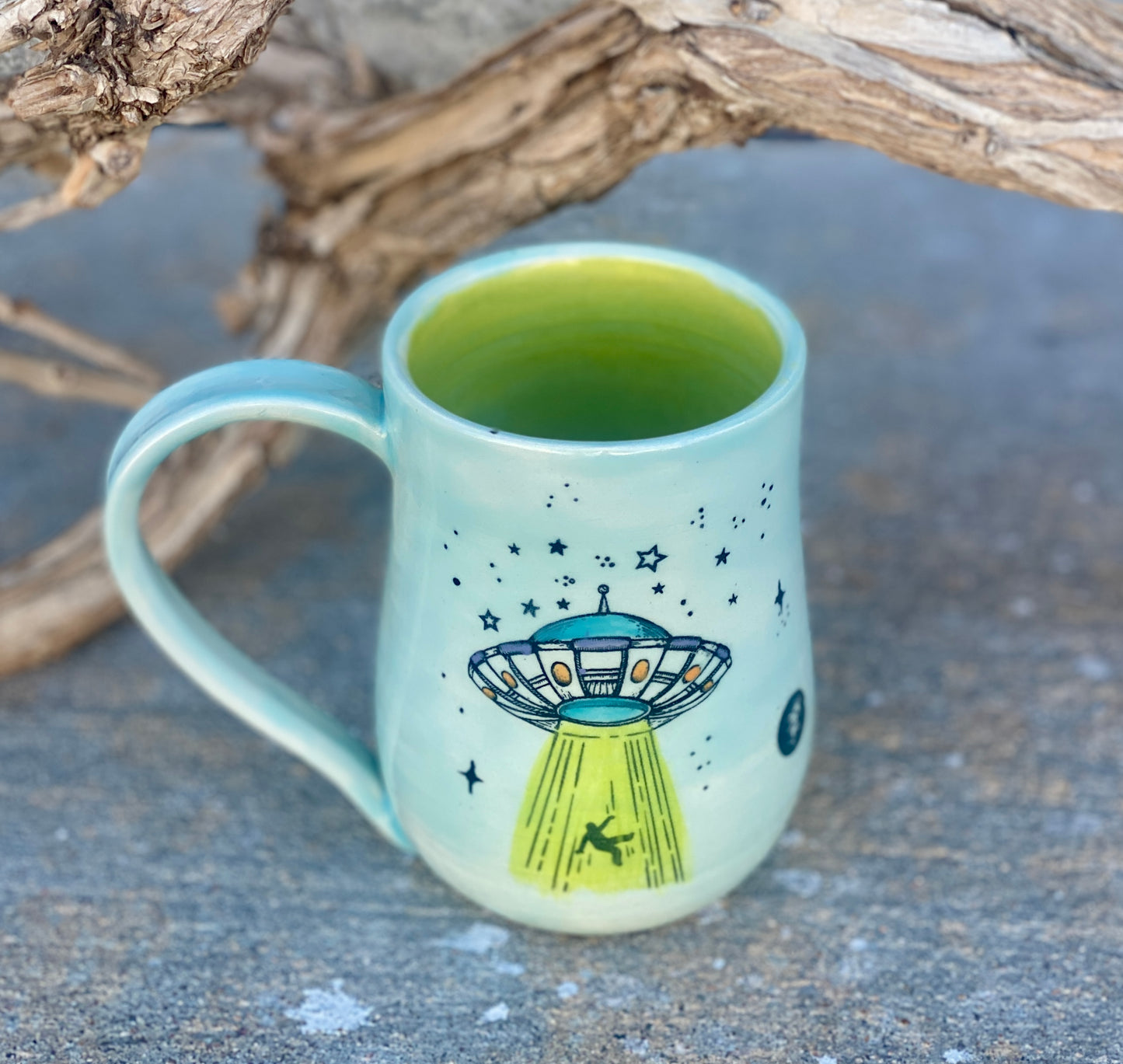 Alien Vacation Mug - Aqua/Green