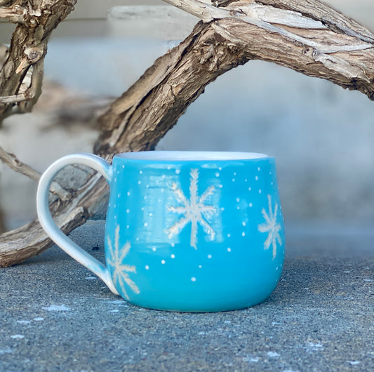 Winter Sky Snowflakes Mug