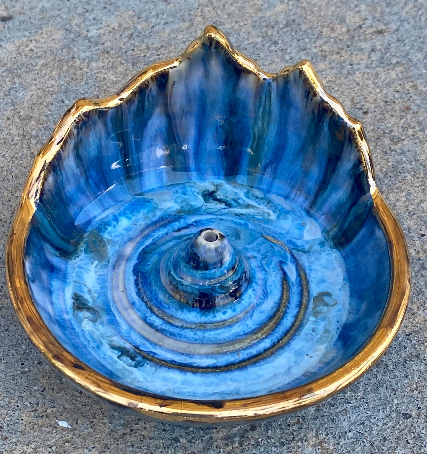 Gold in the Mountains Incense Holder